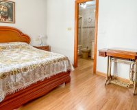 Reventa - Apartamento / Dúplex - Torrevieja - Acequion