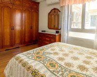 Reventa - Apartamento / Dúplex - Torrevieja - Acequion