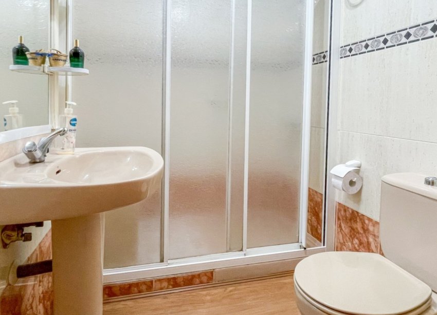 Reventa - Apartamento / Dúplex - Torrevieja - Acequion
