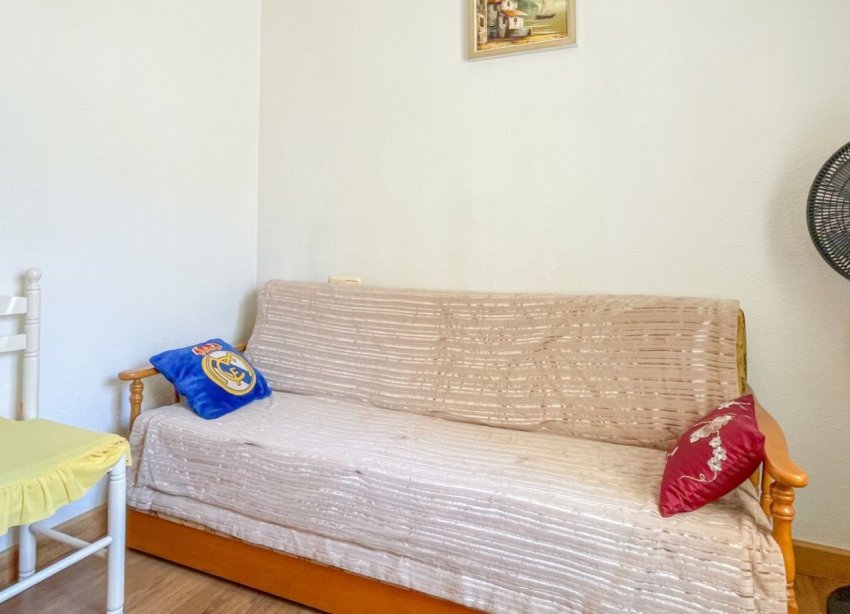 Reventa - Apartamento / Dúplex - Torrevieja - Acequion