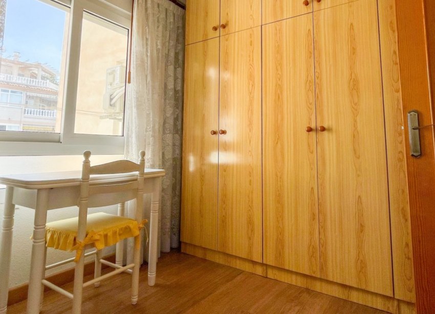 Reventa - Apartamento / Dúplex - Torrevieja - Acequion