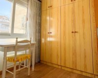 Reventa - Apartamento / Dúplex - Torrevieja - Acequion