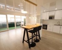 Reventa - Apartamento / Dúplex - Torrevieja - Acequion