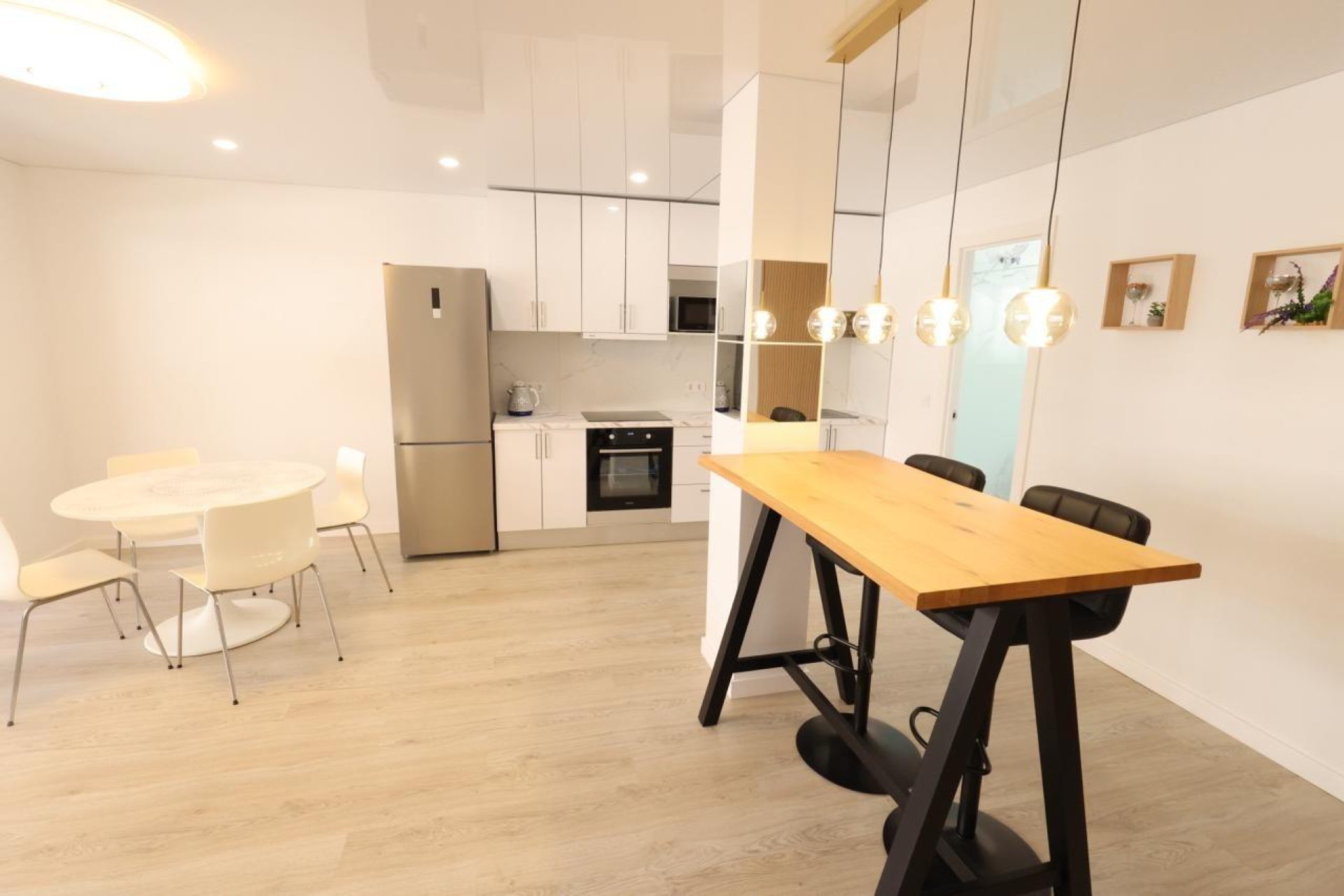 Reventa - Apartamento / Dúplex - Torrevieja - Acequion