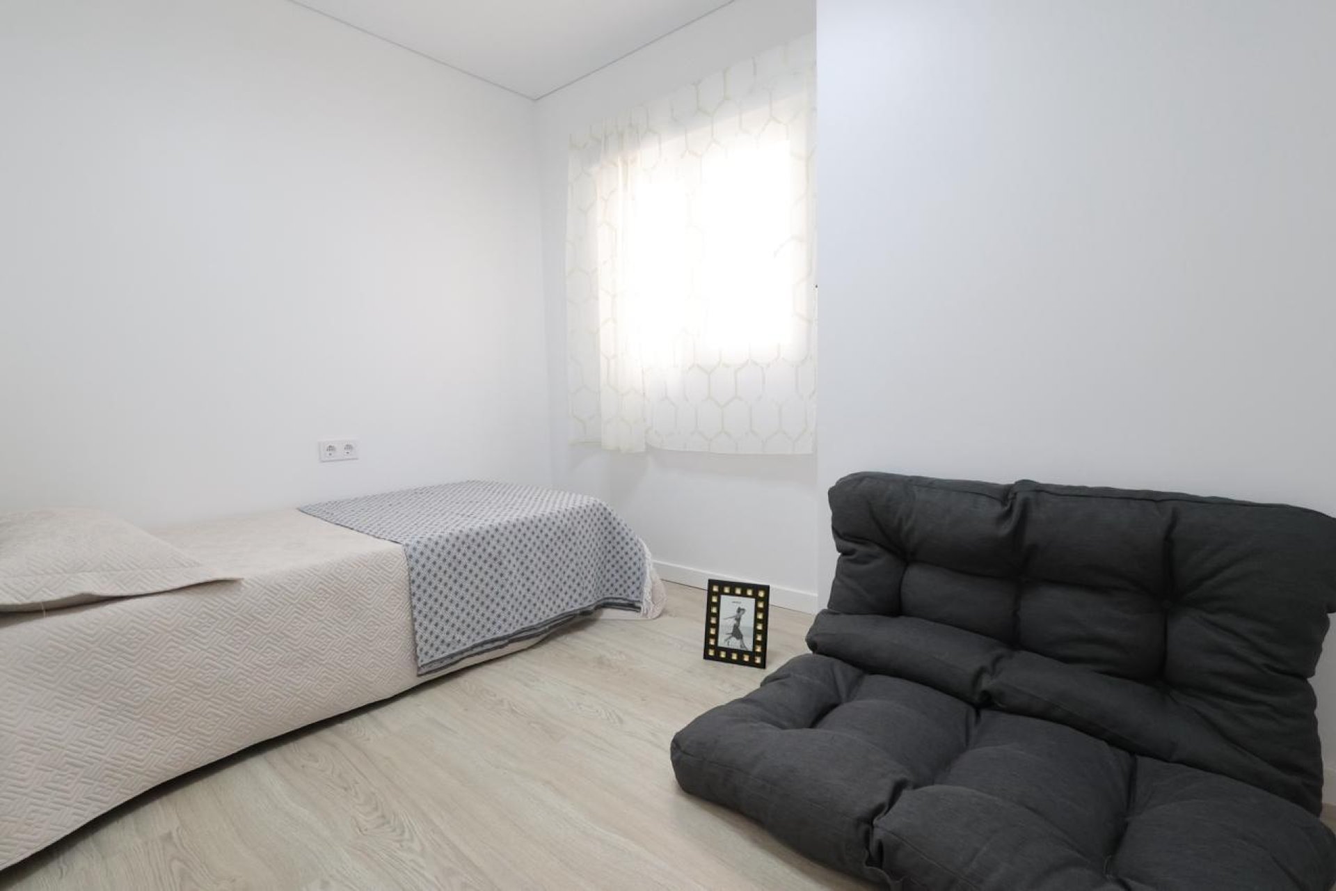 Reventa - Apartamento / Dúplex - Torrevieja - Acequion