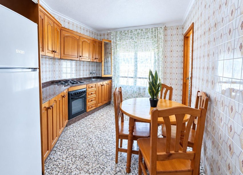 Reventa - Apartamento / Dúplex - Torrevieja - Acequion