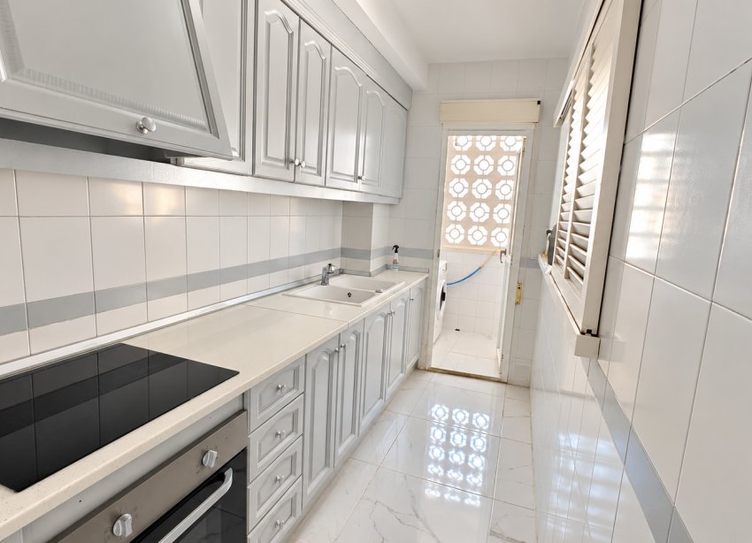 Reventa - Apartamento / Dúplex - Torrevieja - Acequion