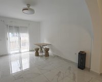 Reventa - Apartamento / Dúplex - Torrevieja - Acequion