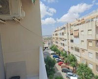 Reventa - Apartamento / Dúplex - Torrevieja - Acequion