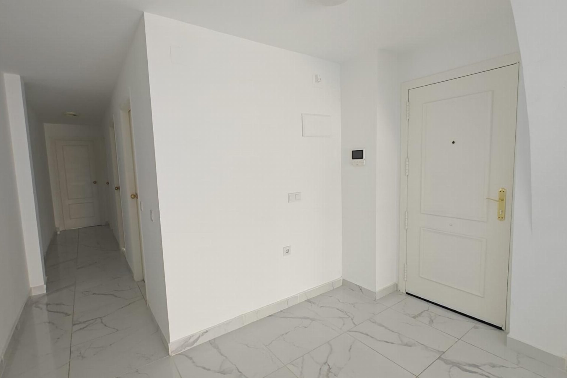 Reventa - Apartamento / Dúplex - Torrevieja - Acequion