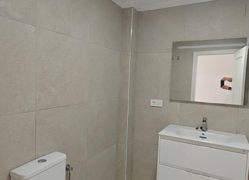 Reventa - Apartamento / Dúplex - Torrevieja - Acequion