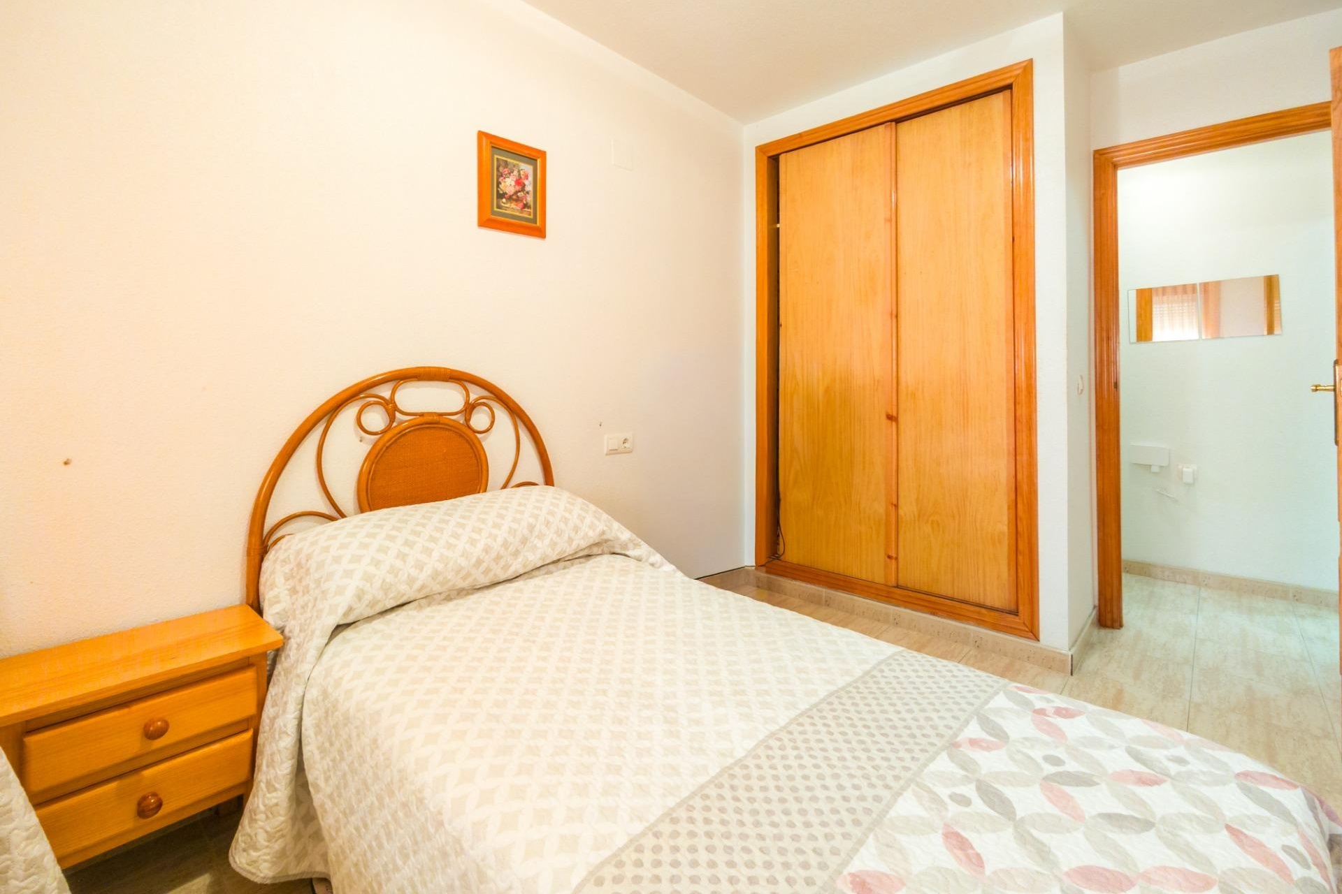 Reventa - Apartamento / Dúplex - Torrevieja - Acequion