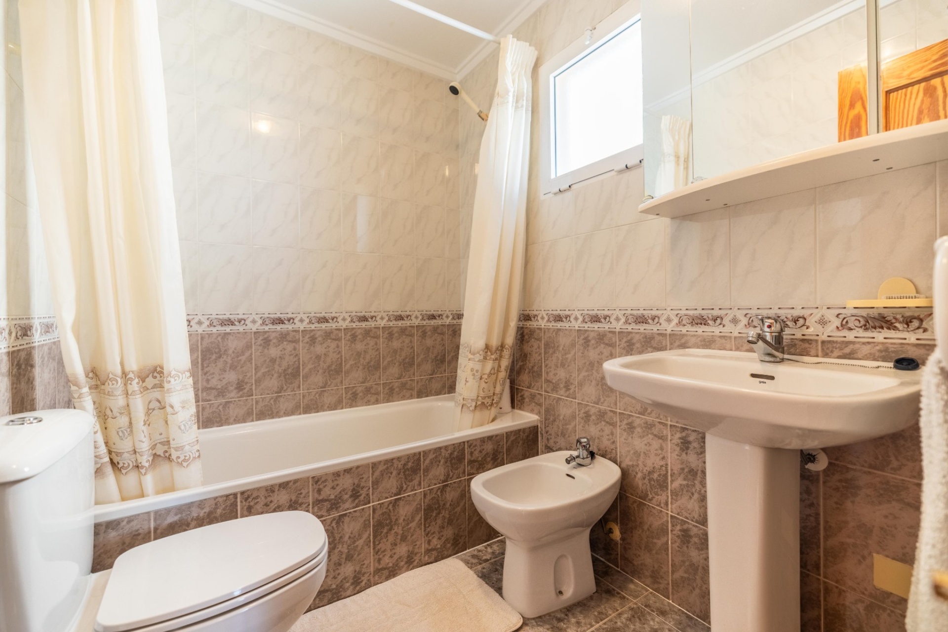 Reventa - Apartamento / Dúplex - Torrevieja - Cala del palangre