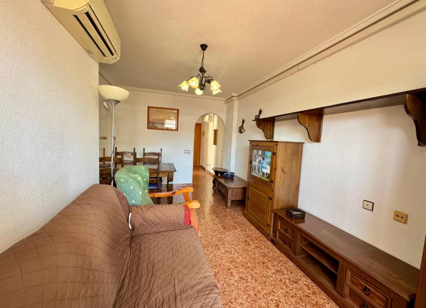 Reventa - Apartamento / Dúplex - Torrevieja - Centro