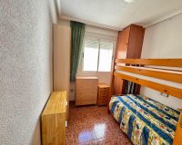 Reventa - Apartamento / Dúplex - Torrevieja - Centro