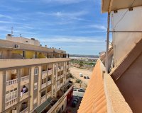 Reventa - Apartamento / Dúplex - Torrevieja - Centro