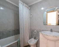 Reventa - Apartamento / Dúplex - Torrevieja - Centro