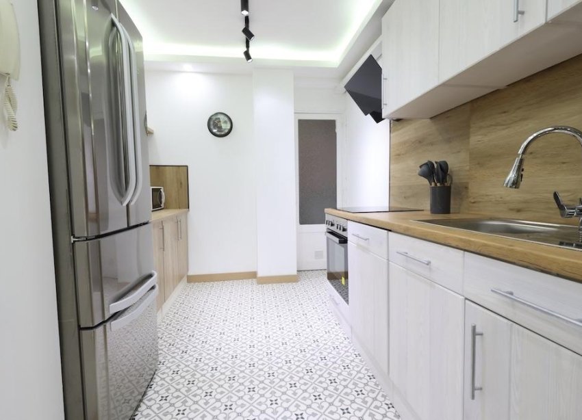 Reventa - Apartamento / Dúplex - Torrevieja - Centro