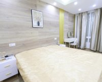 Reventa - Apartamento / Dúplex - Torrevieja - Centro