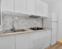 Reventa - Apartamento / Dúplex - Torrevieja - Centro
