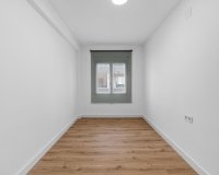 Reventa - Apartamento / Dúplex - Torrevieja - Centro