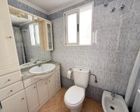 Reventa - Apartamento / Dúplex - Torrevieja - Centro