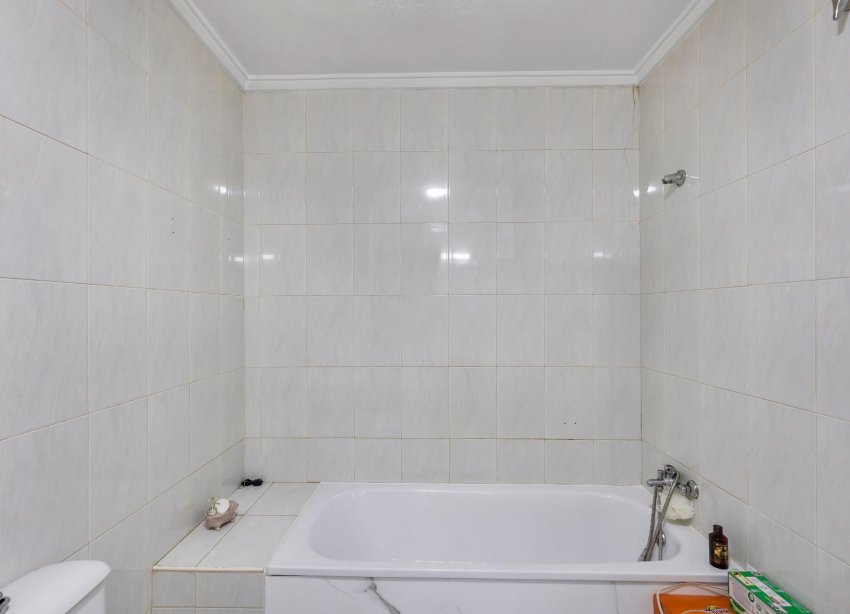 Reventa - Apartamento / Dúplex - Torrevieja - Centro