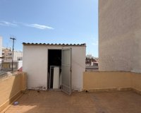 Reventa - Apartamento / Dúplex - Torrevieja - Centro