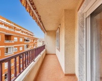 Reventa - Apartamento / Dúplex - Torrevieja - Centro