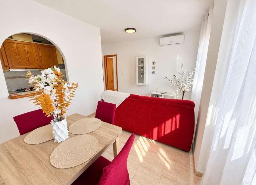 Reventa - Apartamento / Dúplex - Torrevieja - Centro