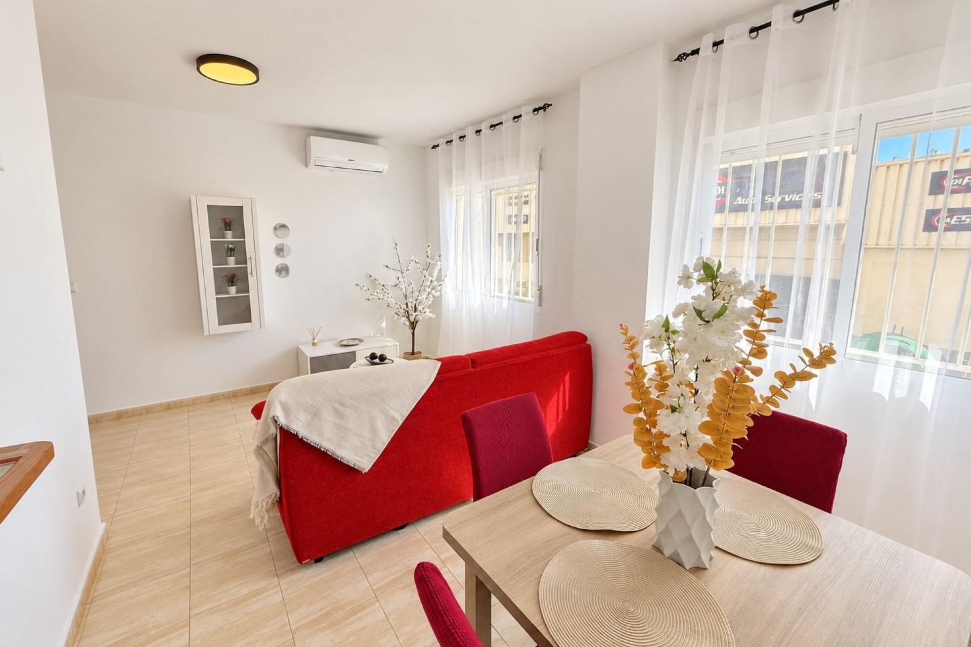 Reventa - Apartamento / Dúplex - Torrevieja - Centro