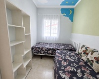 Reventa - Apartamento / Dúplex - Torrevieja - Centro