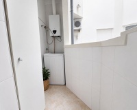 Reventa - Apartamento / Dúplex - Torrevieja - Centro