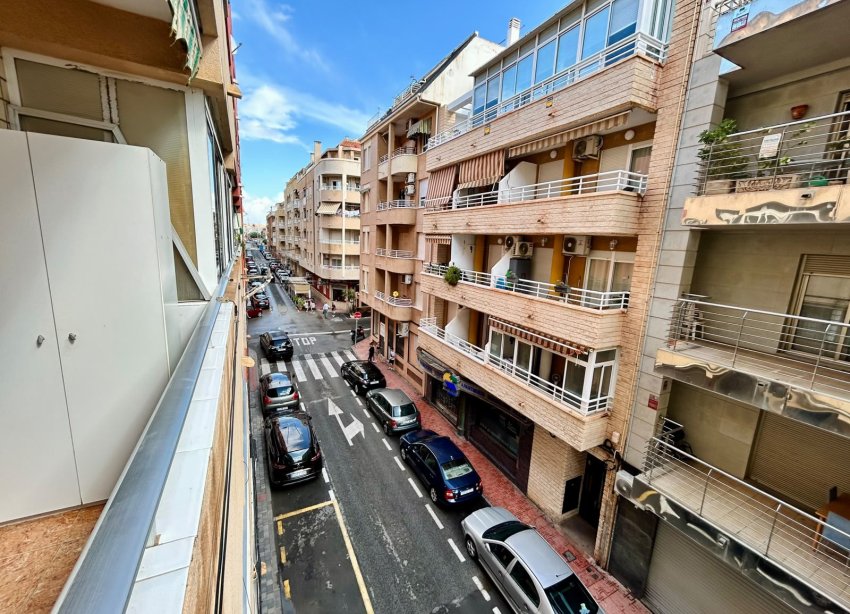 Reventa - Apartamento / Dúplex - Torrevieja - Curva del Palangre