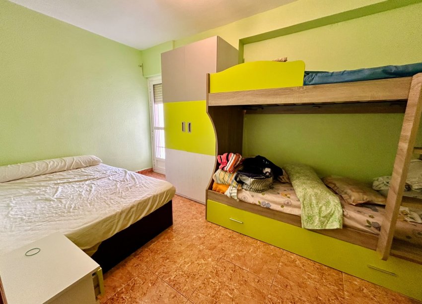 Reventa - Apartamento / Dúplex - Torrevieja - Curva del Palangre