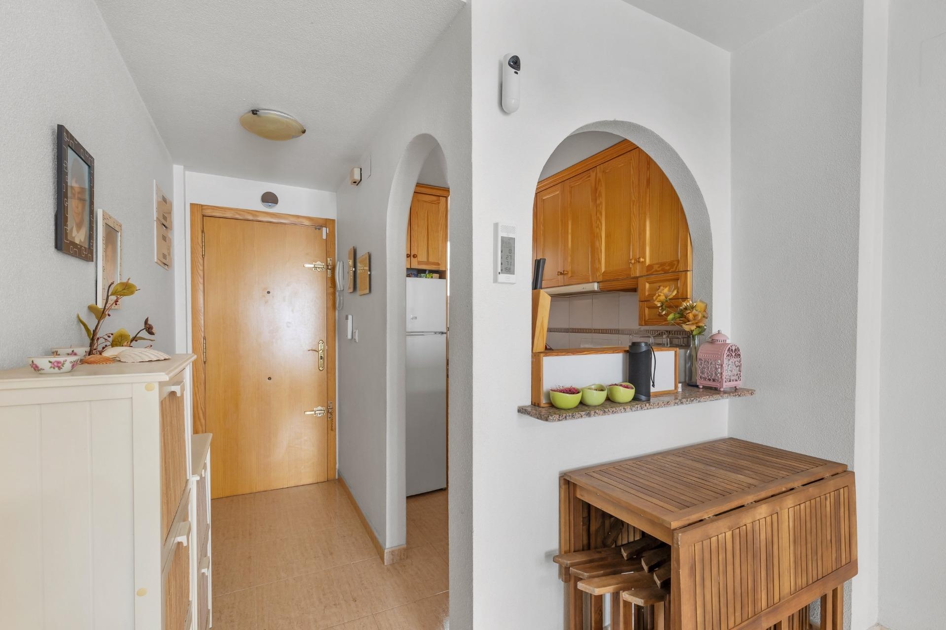 Reventa - Apartamento / Dúplex - Torrevieja - El molino