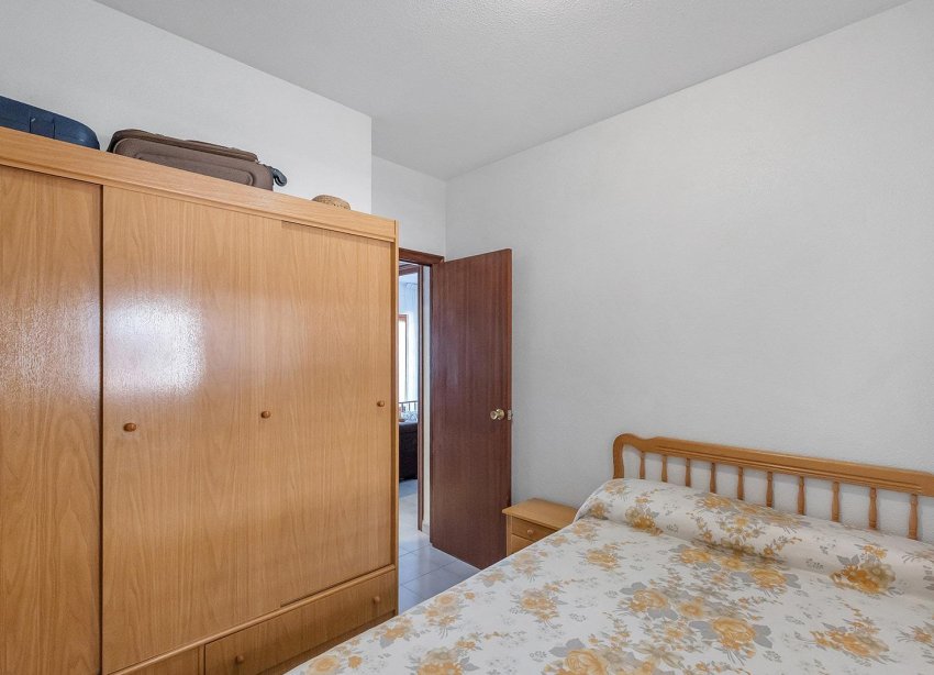 Reventa - Apartamento / Dúplex - Torrevieja - Estacion de autobuses