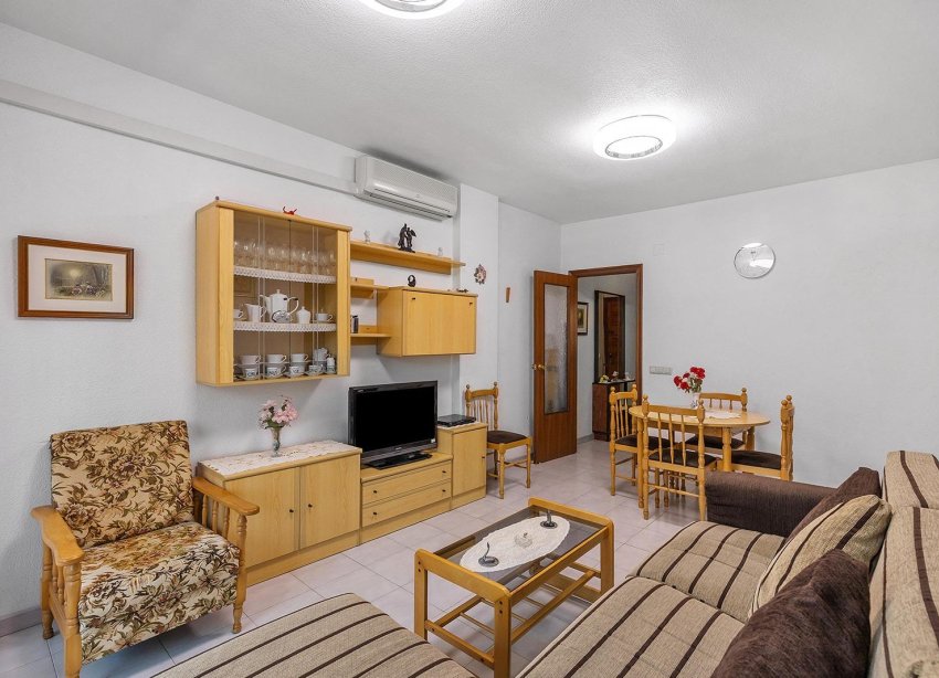 Reventa - Apartamento / Dúplex - Torrevieja - Estacion de autobuses