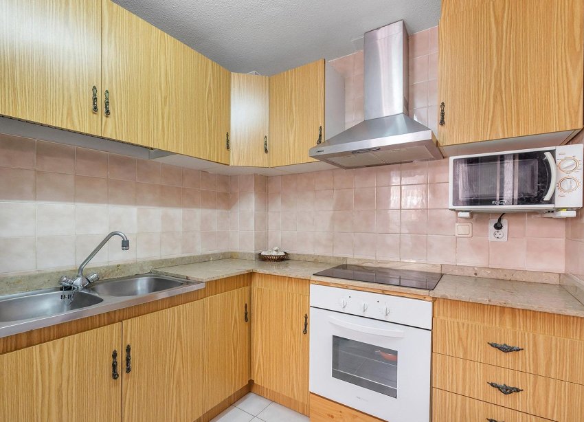 Reventa - Apartamento / Dúplex - Torrevieja - Estacion de autobuses