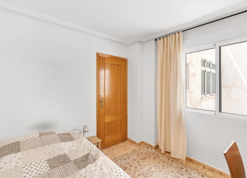 Reventa - Apartamento / Dúplex - Torrevieja - Estacion de autobuses