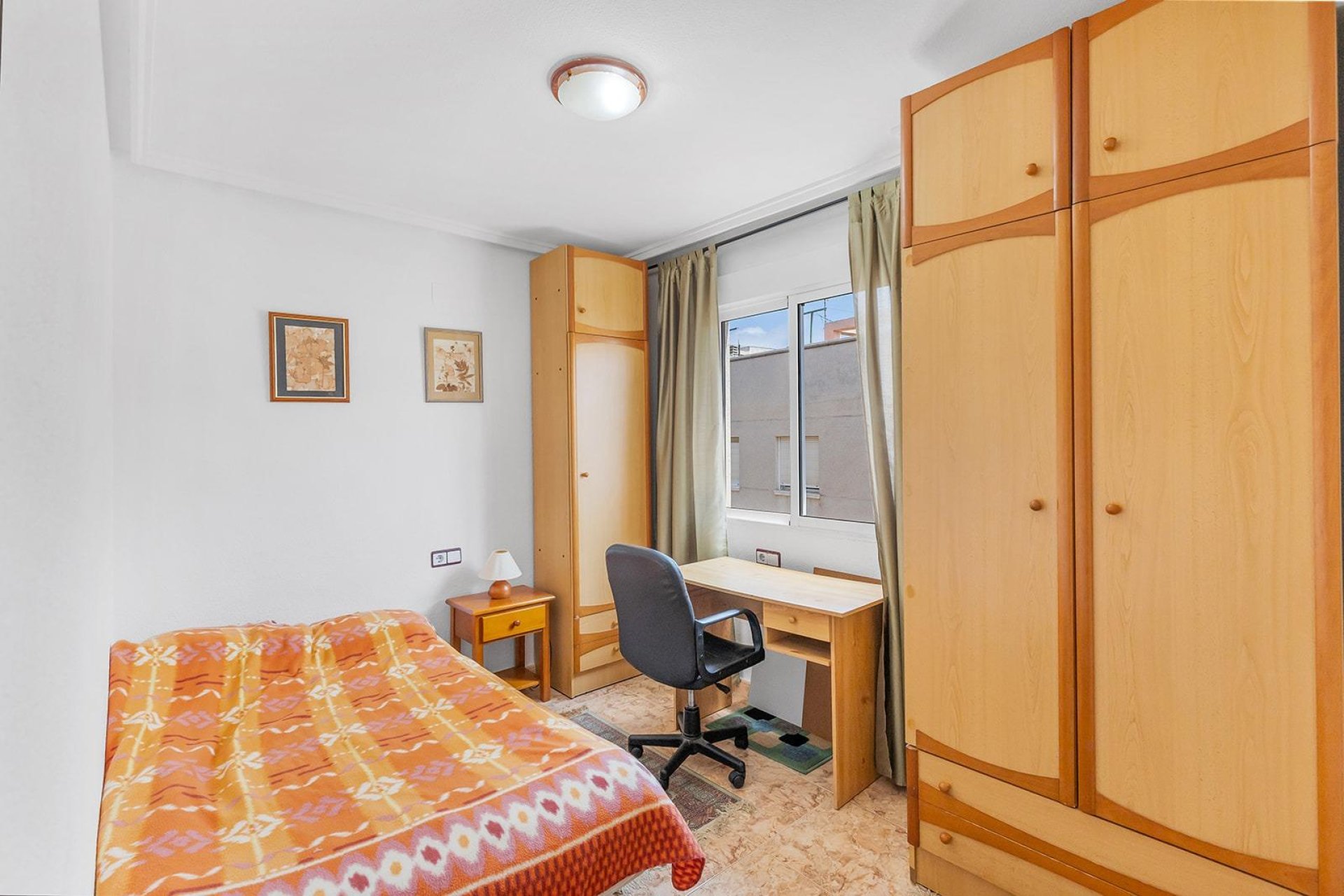 Reventa - Apartamento / Dúplex - Torrevieja - Estacion de autobuses
