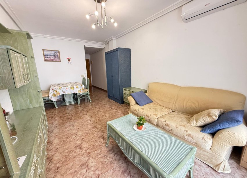 Reventa - Apartamento / Dúplex - Torrevieja - Estacion de autobuses