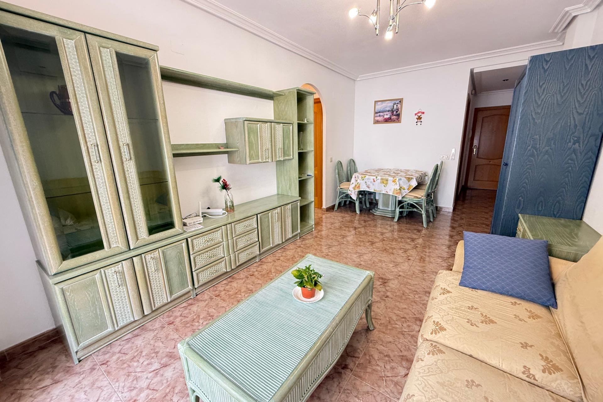 Reventa - Apartamento / Dúplex - Torrevieja - Estacion de autobuses