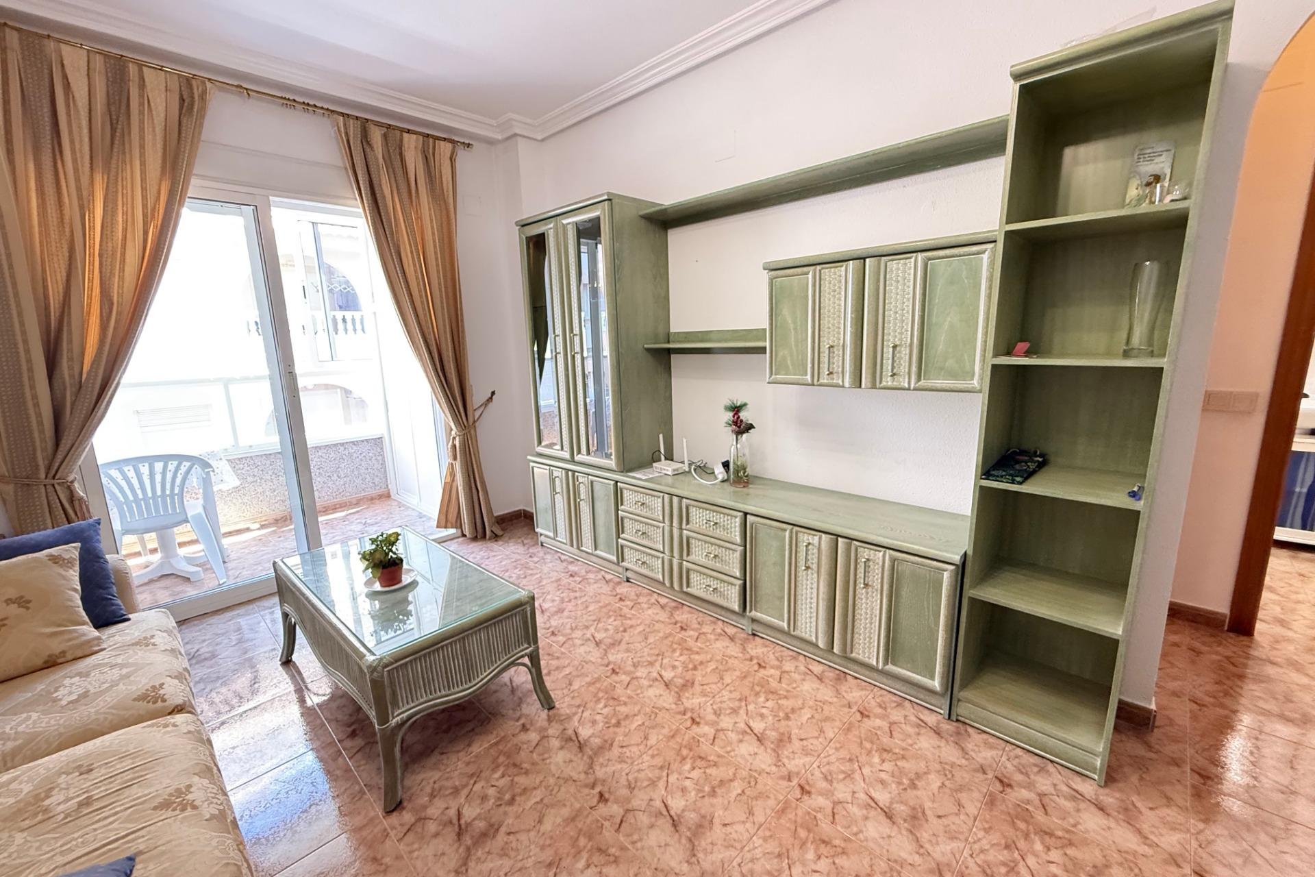 Reventa - Apartamento / Dúplex - Torrevieja - Estacion de autobuses