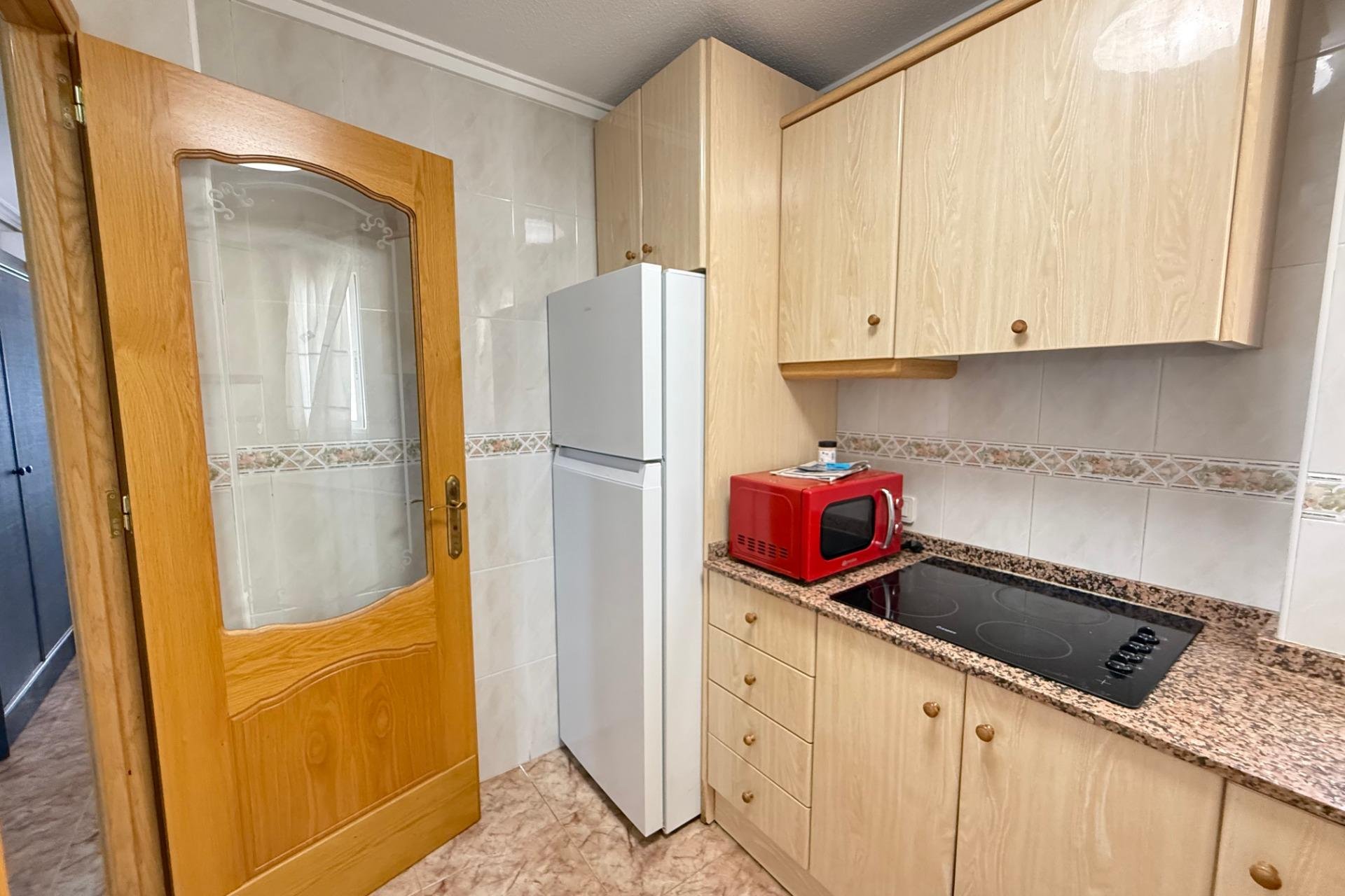 Reventa - Apartamento / Dúplex - Torrevieja - Estacion de autobuses