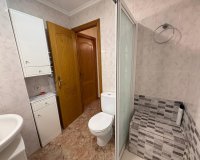 Reventa - Apartamento / Dúplex - Torrevieja - Estacion de autobuses