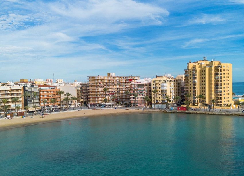 Reventa - Apartamento / Dúplex - Torrevieja - Estacion de autobuses