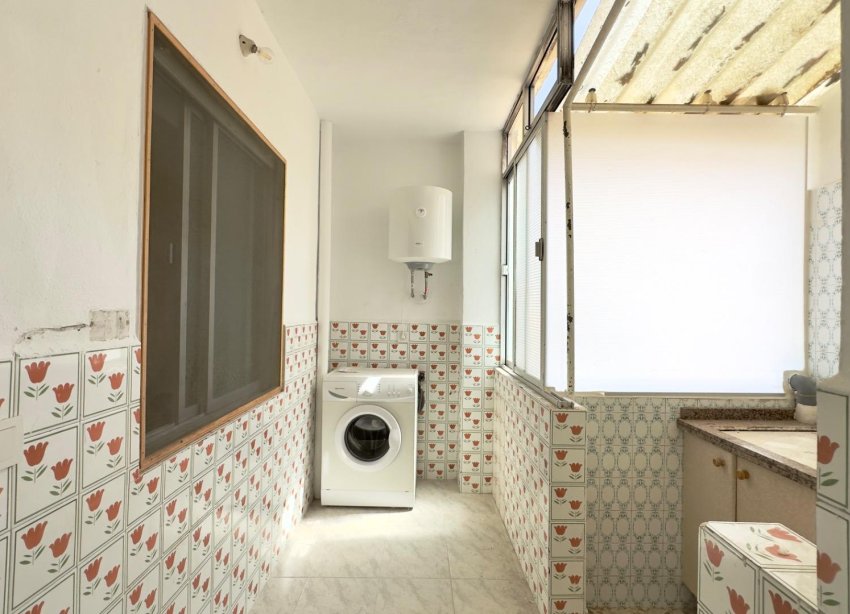Reventa - Apartamento / Dúplex - Torrevieja - Estacion de autobuses