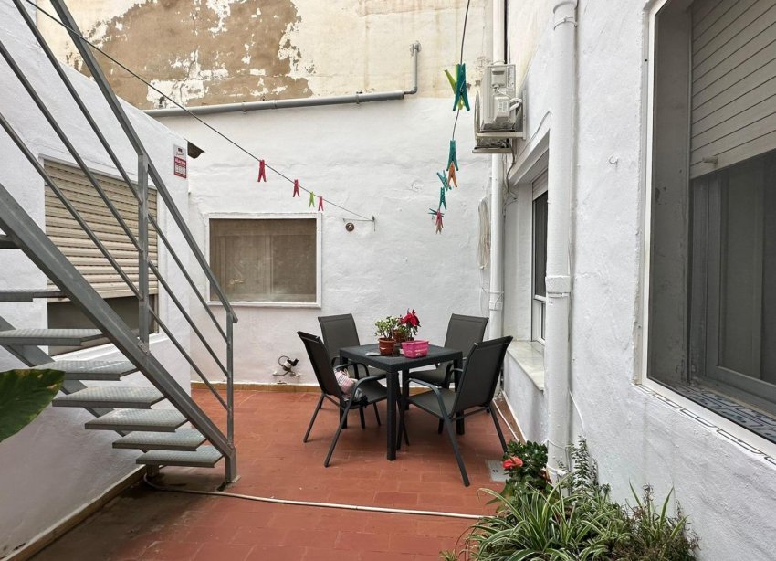 Reventa - Apartamento / Dúplex - Torrevieja - Estacion de autobuses
