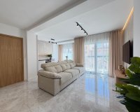 Reventa - Apartamento / Dúplex - Torrevieja - Estacion de autobuses